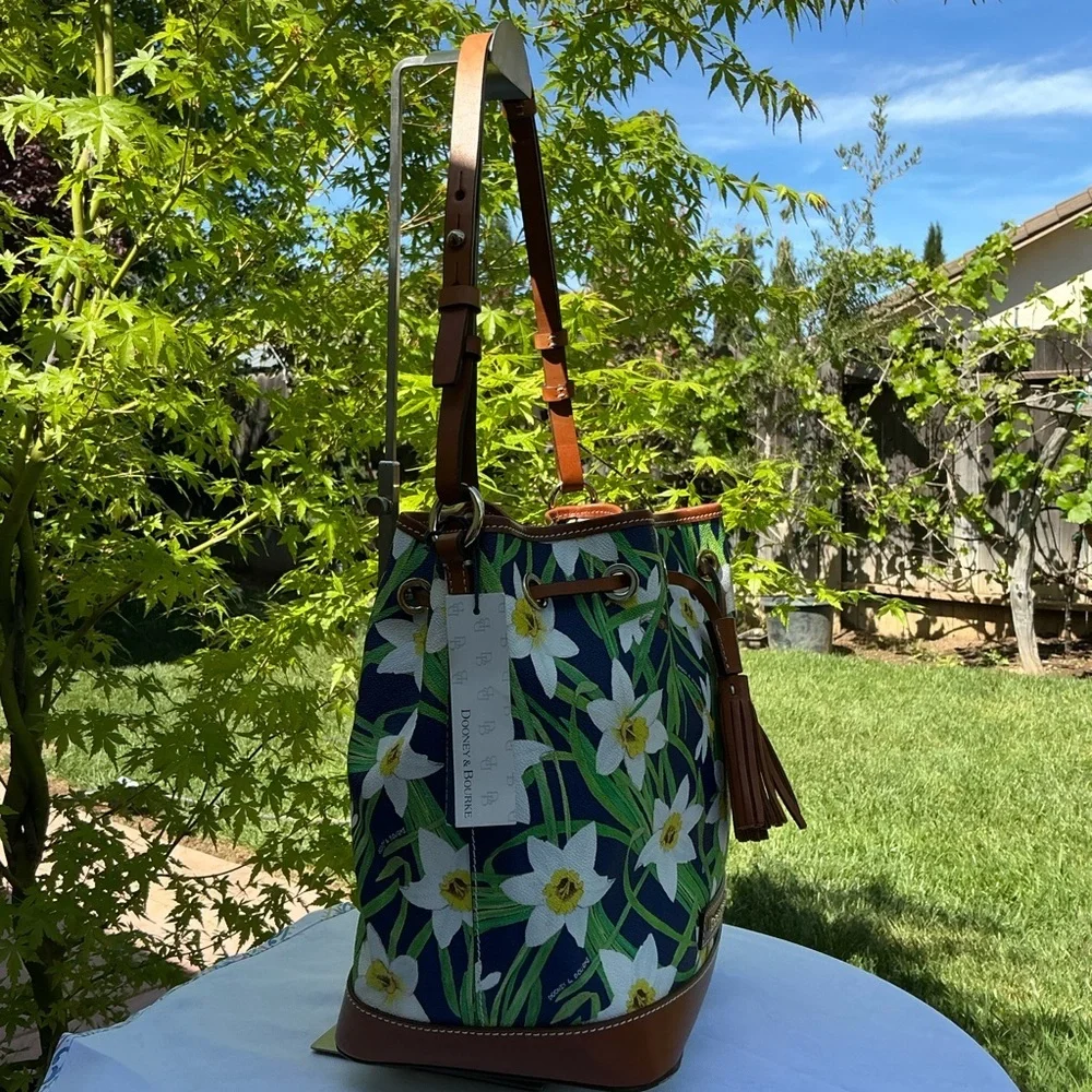 Dooney & Bourke Daffodil Navy Floral Drawstring Bucket Hobo Shoulder Bag Set NWT